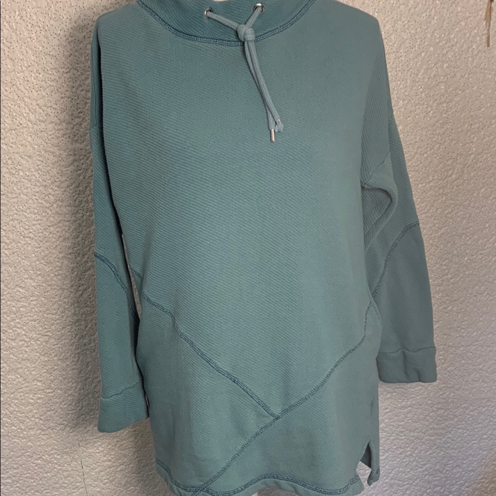 Soft surroundings Women's size medium green blue knit thick top